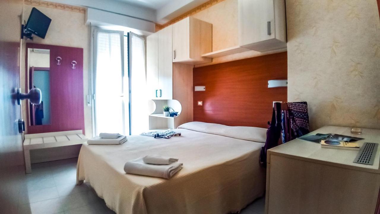 Hotel Condor Milano Marittima Extérieur photo